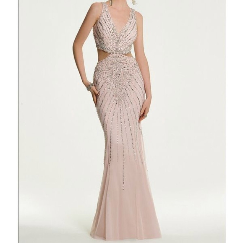 Beautiful dress from Camille only worn once